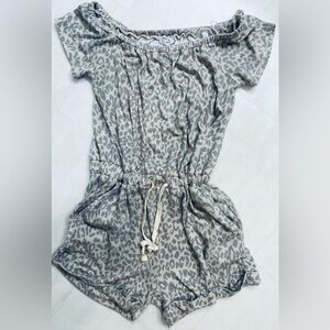 Fate Leopard shorts Romper. Size Large. Adjustable waste. SUPER COMFORTABLE!